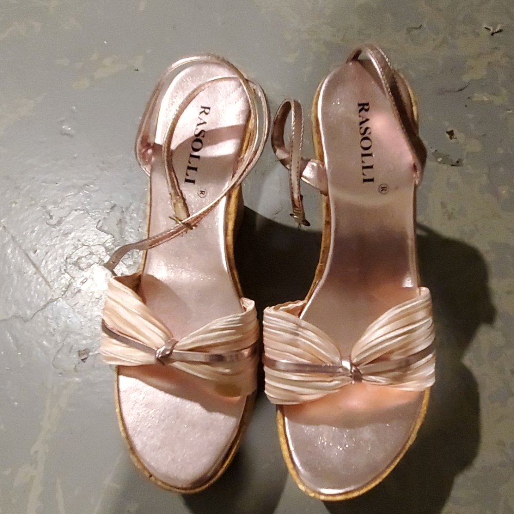 wedge heel - Picture 4 of 5